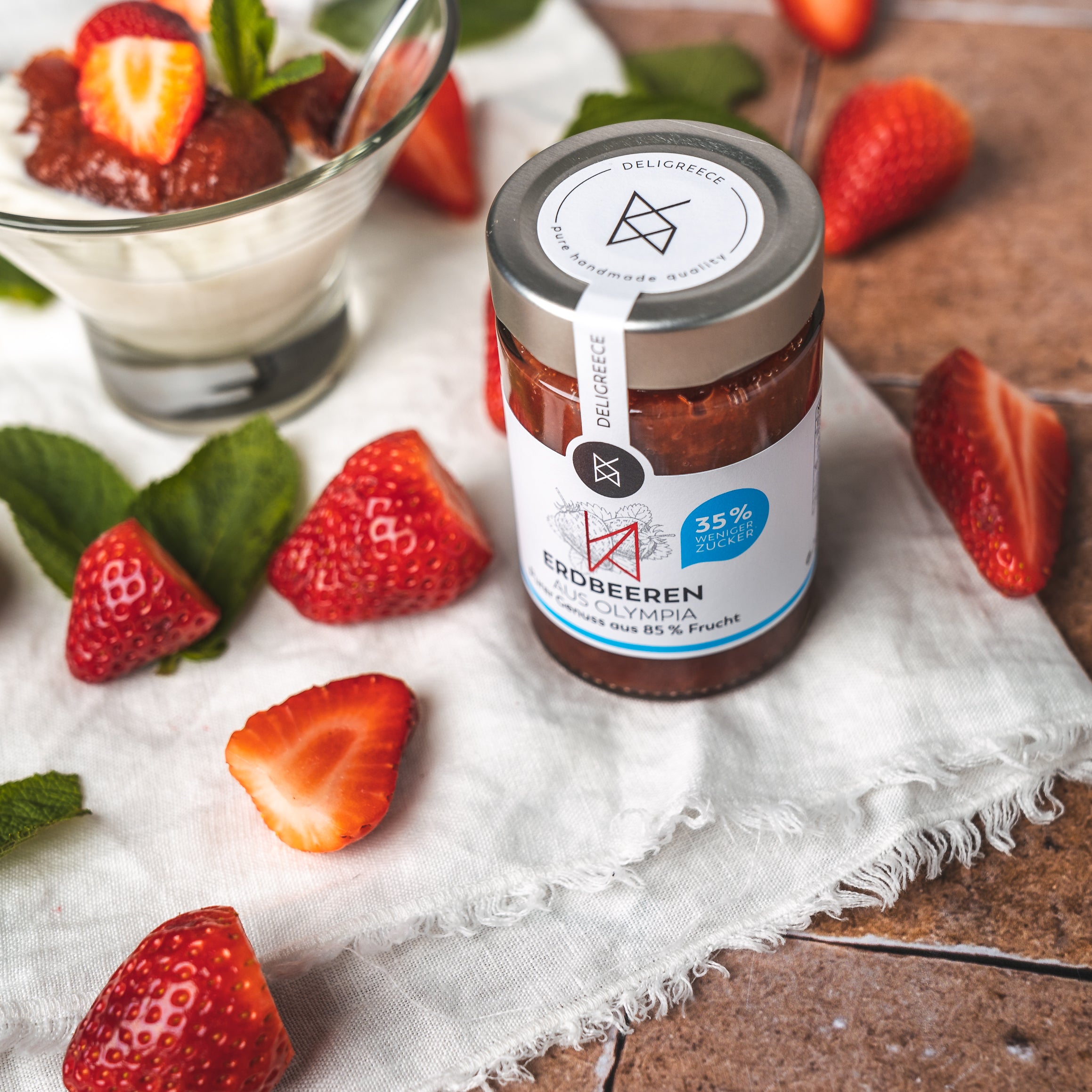Erdbeer Aufstrich 85%, weniger Zucker – Deligreece | pure handmade quality Erdbeer Aufstrich 85%, weniger Zucker – Deligreece | pure handmade quality